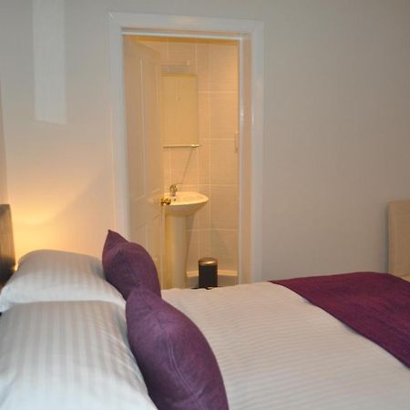 Woodlands 159 Bed & Breakfast Pershore Exterior photo